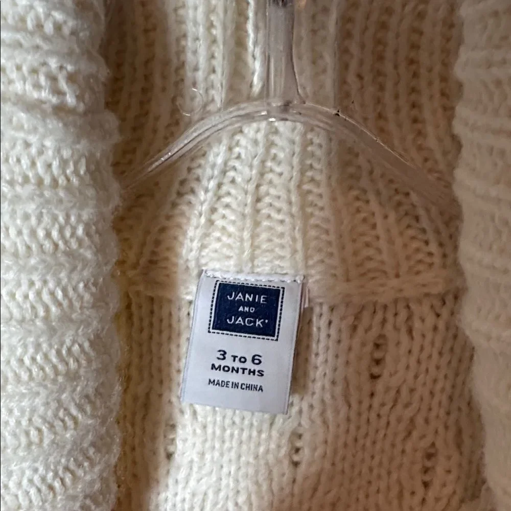 Janie And Jack Ivory Cable Knit Cape Sweater With Toggle‎ Closure. 3-6 Months.
